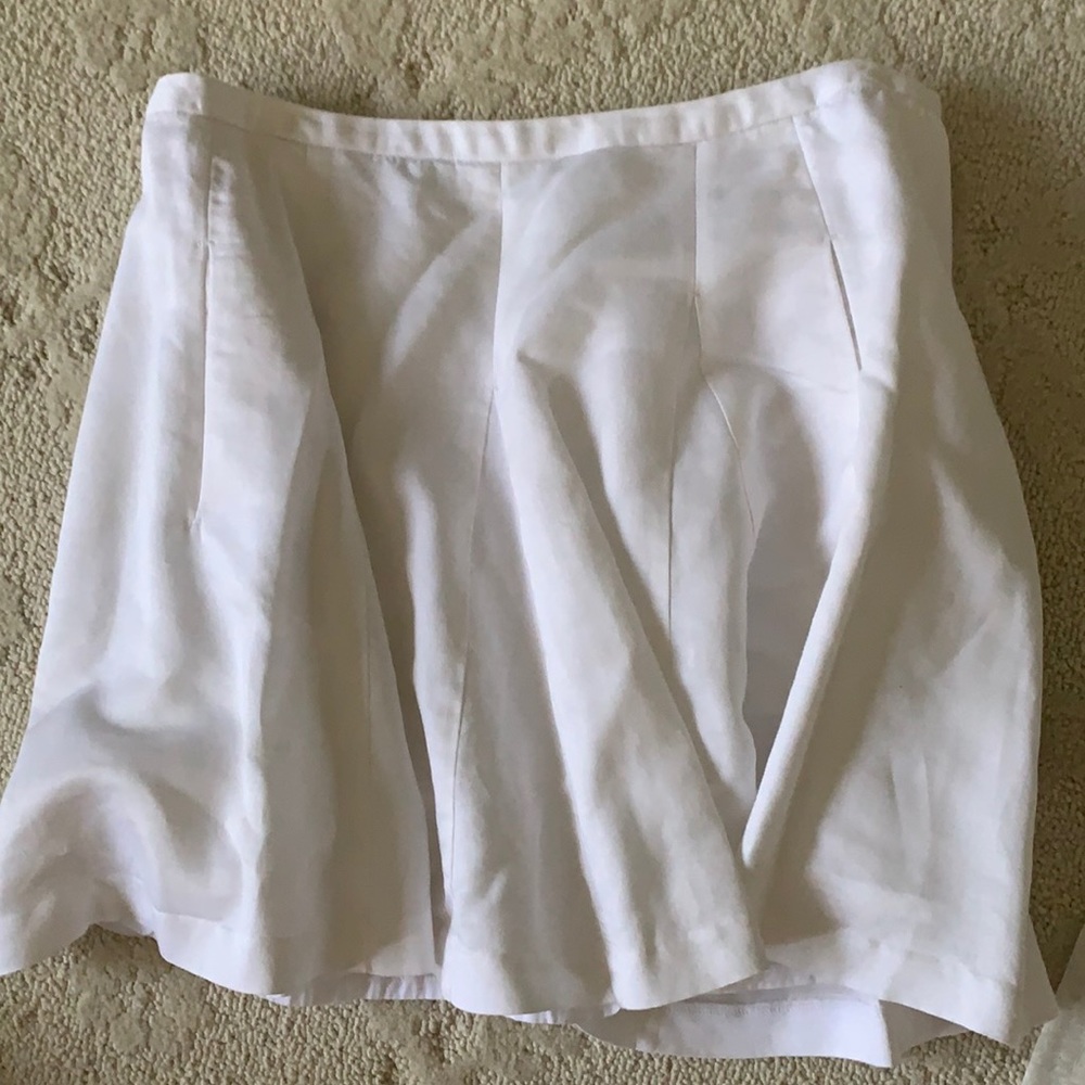 Swingy jcrew white linen skirt